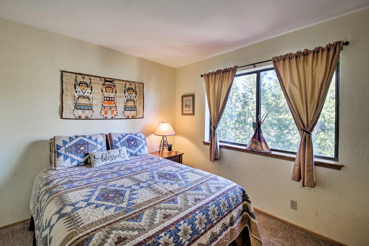 Spacious Lake Arrowhead Home With 2 Decks And Views Eksteriør bilde